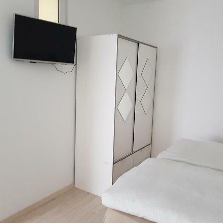 Pensionsappartments Blitz Wiesbaden Luaran gambar