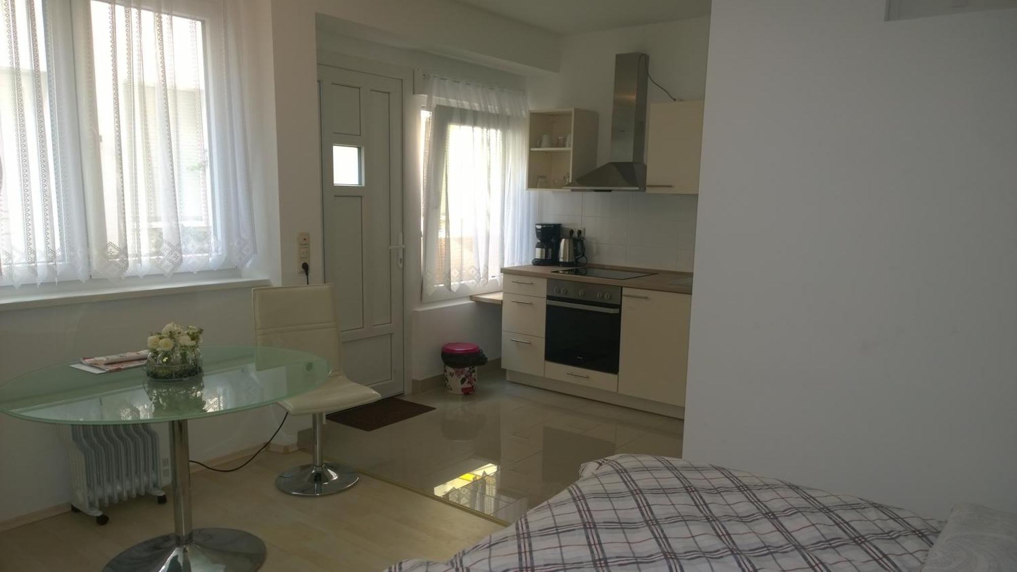 Pensionsappartments Blitz Wiesbaden Luaran gambar