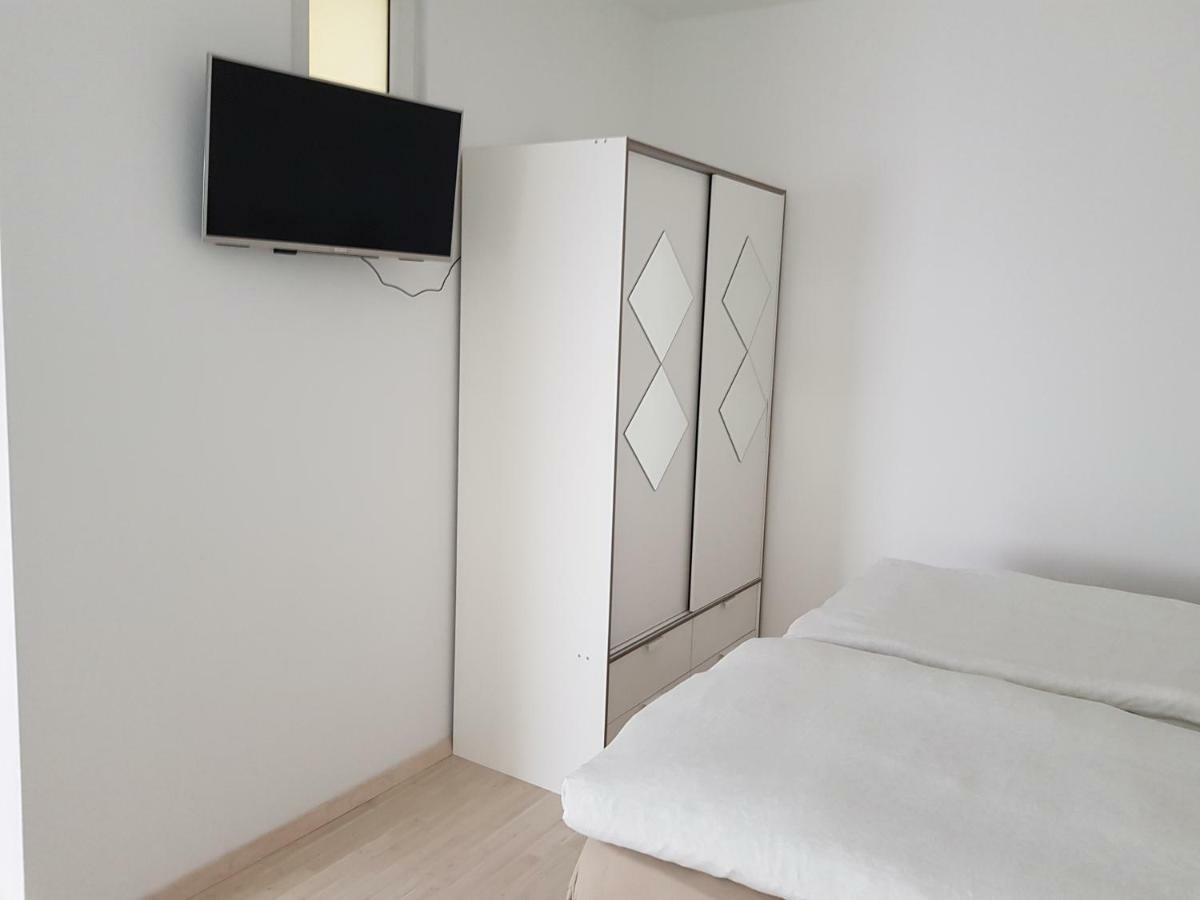 Pensionsappartments Blitz Wiesbaden Luaran gambar